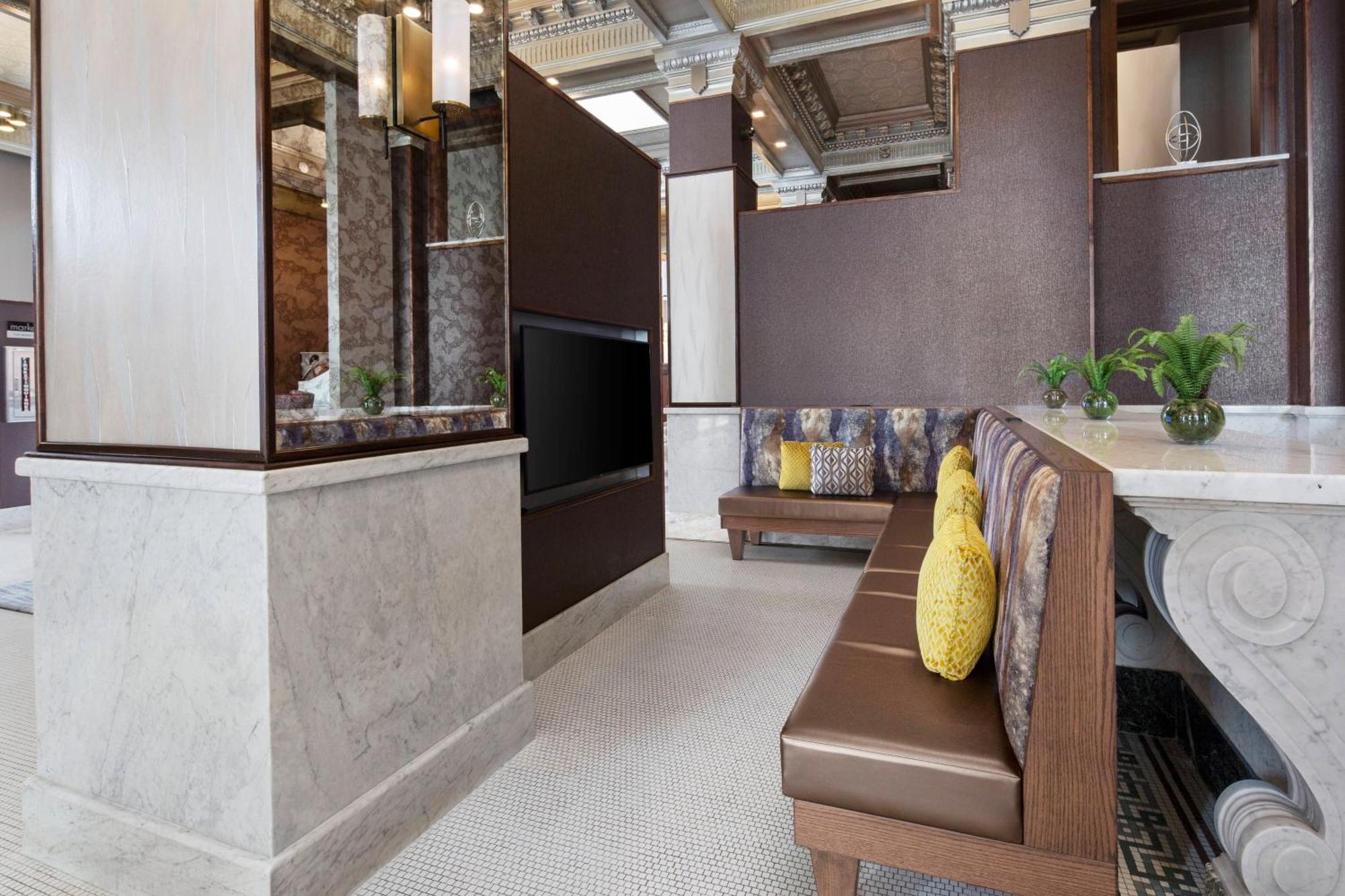 Courtyard By Marriott Cape Girardeau Downtown Hotel Buitenkant foto