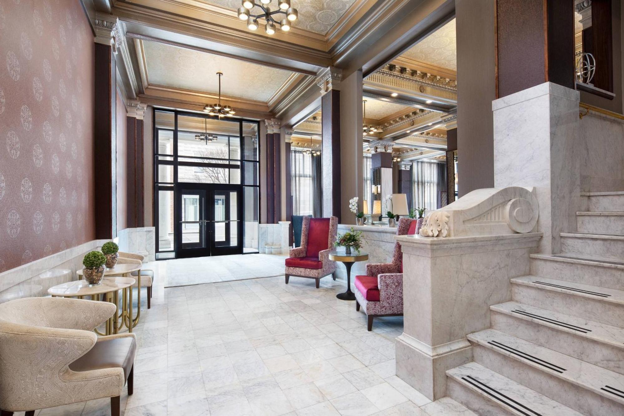 Courtyard By Marriott Cape Girardeau Downtown Hotel Buitenkant foto